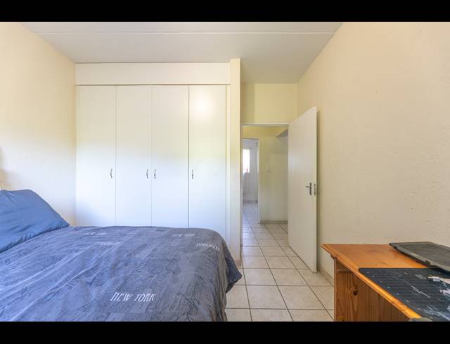 2 BEDROOM SECTIONAL TITLE FOR SALE IN DOUGLASDALE